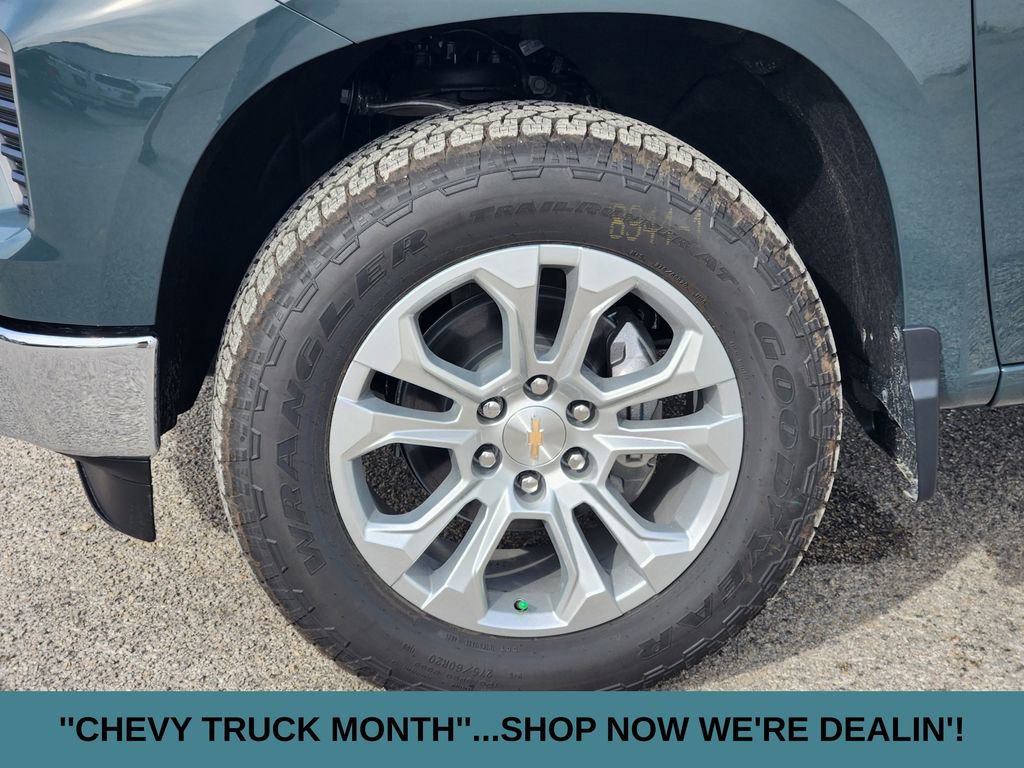2026 Chevrolet Silverado 1500 LTZ - Photo 9