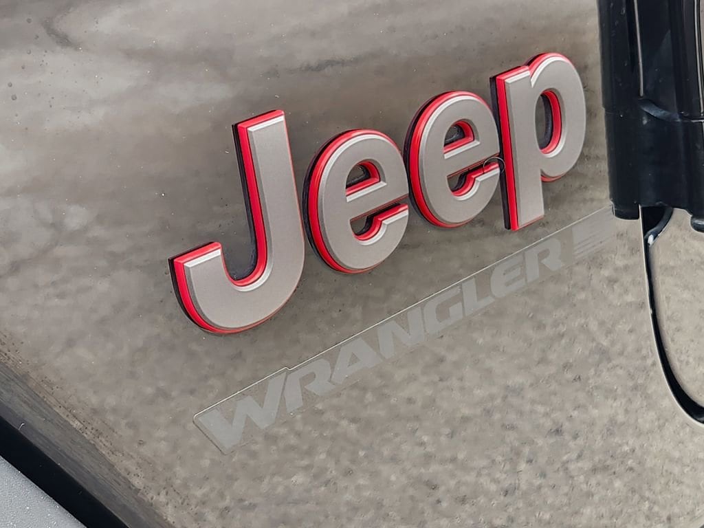 2025 Jeep Wrangler 4-Door Rubicon - Photo 12