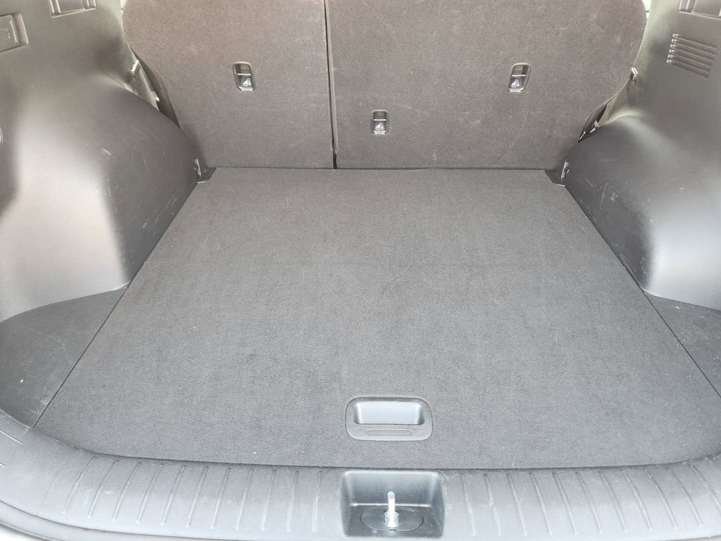 2025 Kia Sportage LX - Photo 31