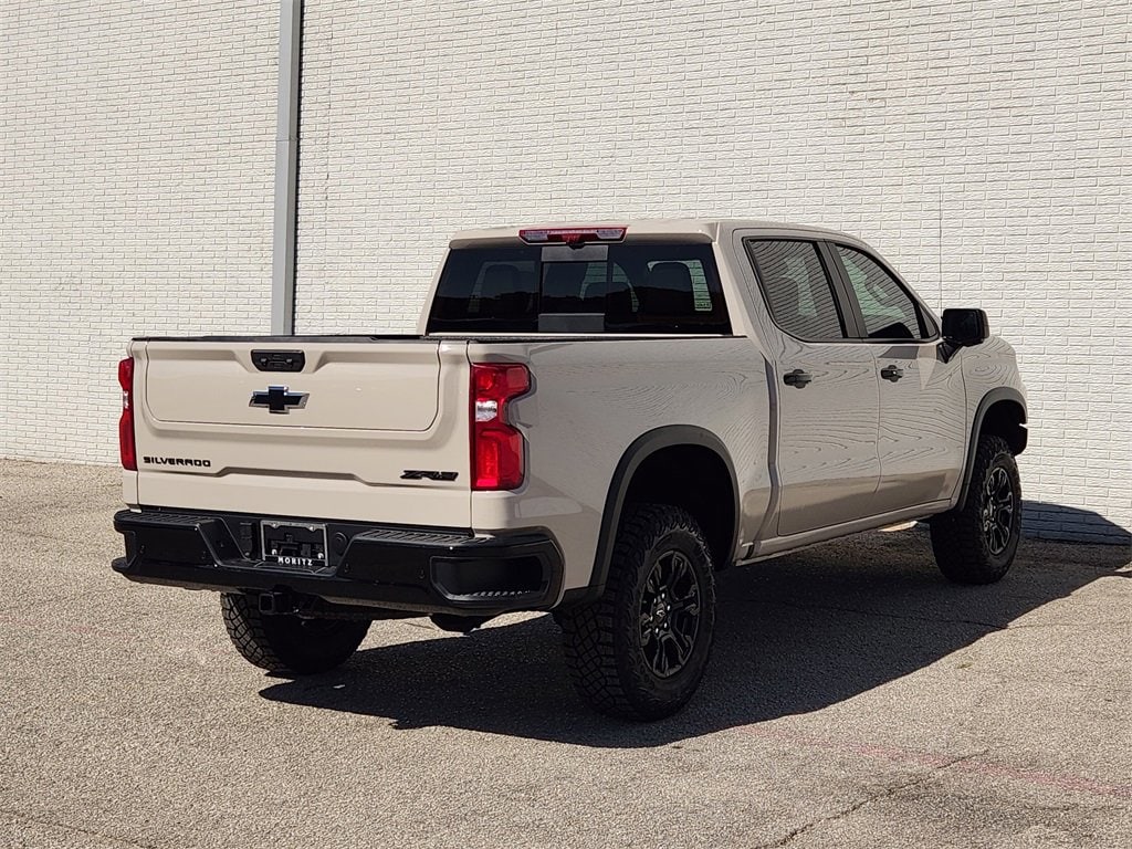 New 2026 Chevrolet Silverado 1500 ZR2 Truck