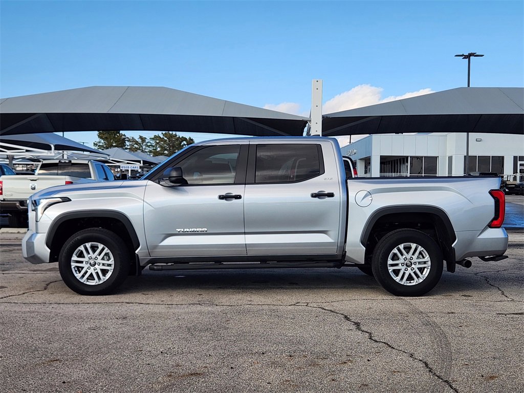 2025 Toyota Tundra SR5 SR photo 4