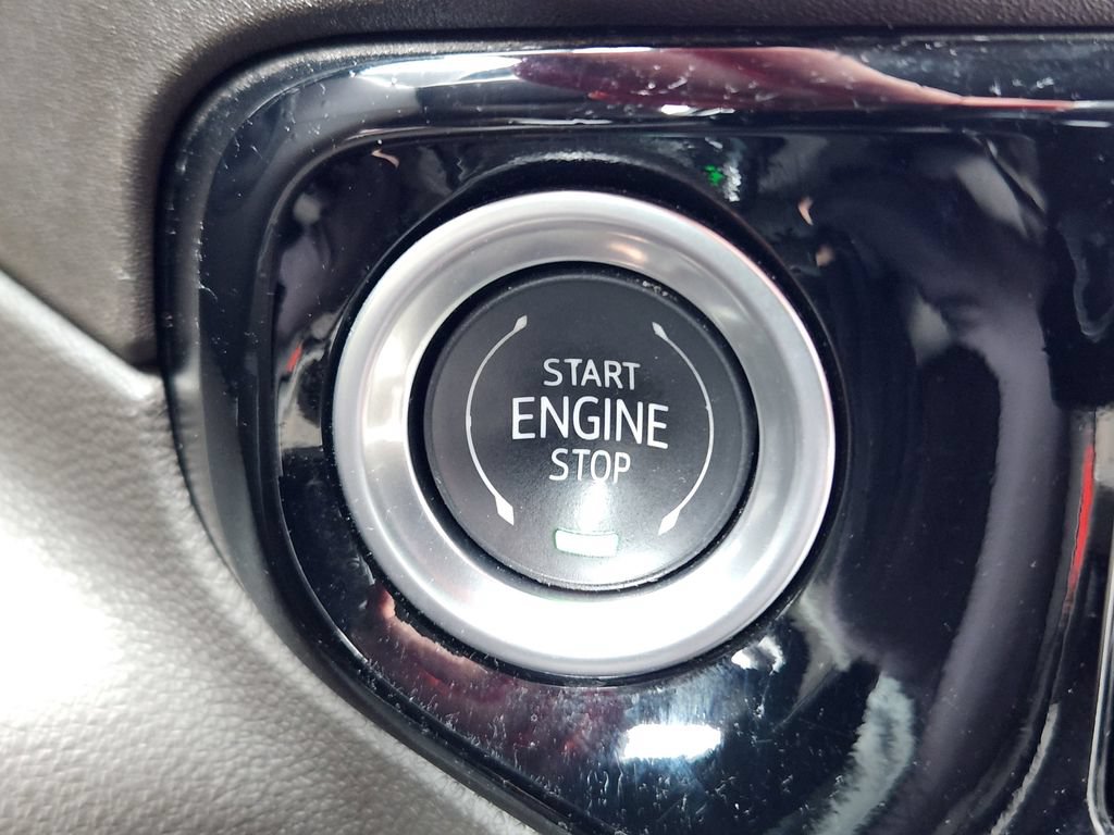 2025 Chevrolet Silverado 1500 LT - Photo 21