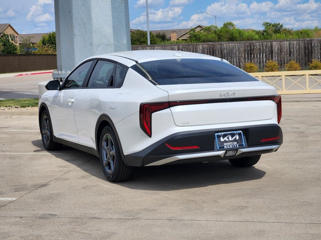 New 2026 Kia K4 LXS Sedan