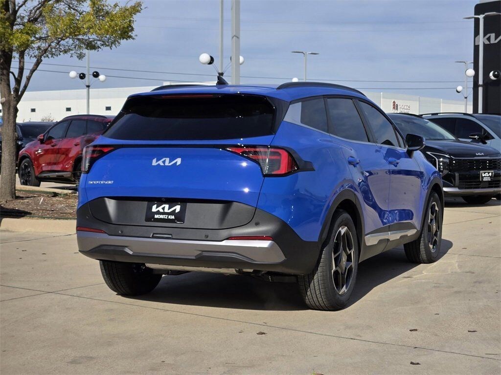New 2026 Kia Sportage EX SUV