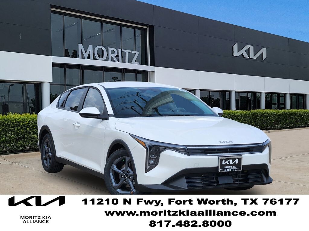 New 2026 Kia K4 LXS Sedan