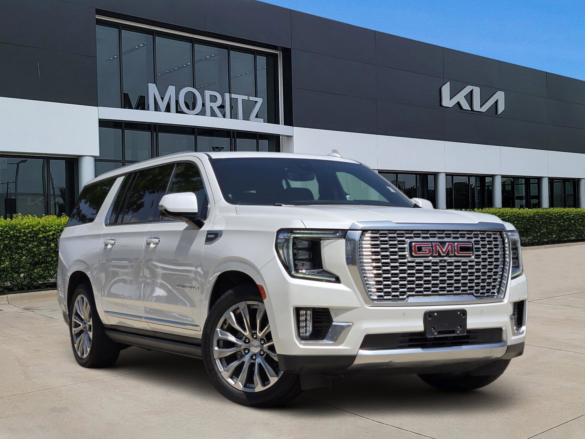 2021 GMC Yukon Denali 2WD's photo