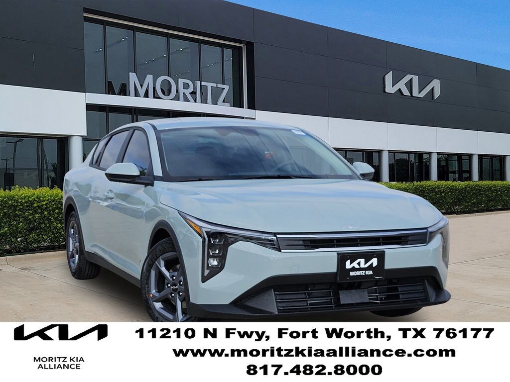 New 2026 Kia K4 LXS Sedan
