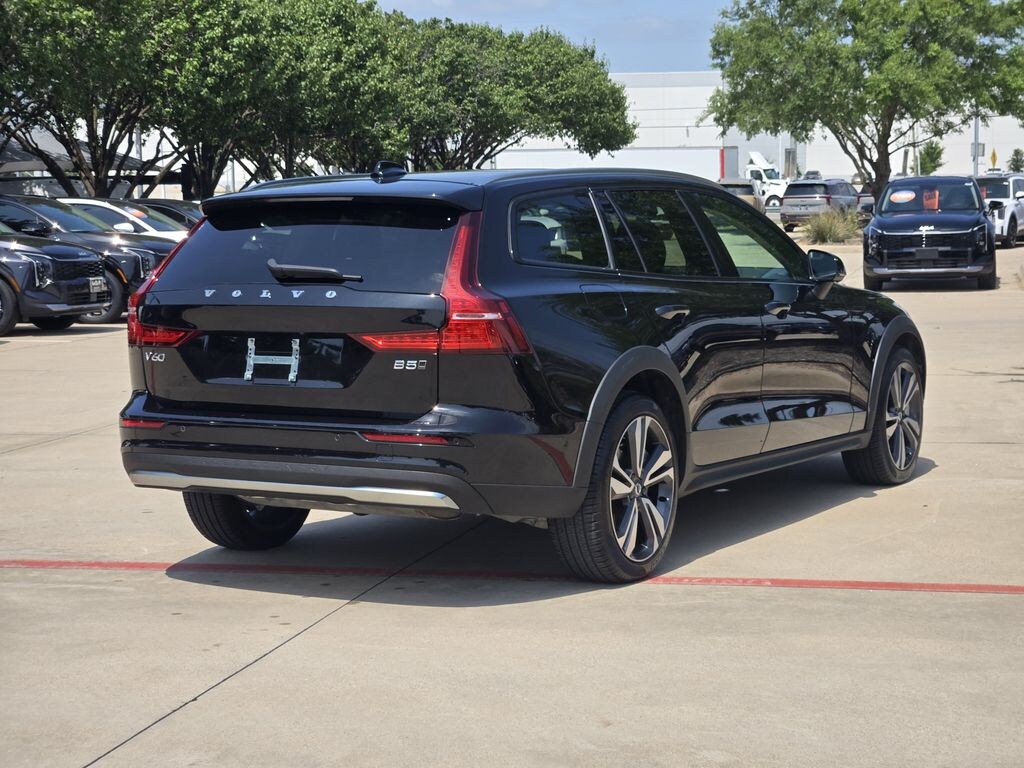 Used 2025 Volvo V60 Cross Country B5 Plus Wagon