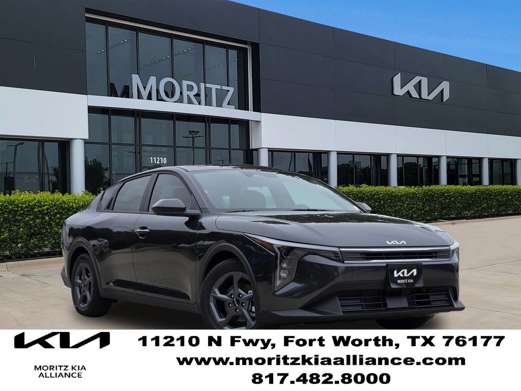 2026 Kia K4 LXS AT's photo