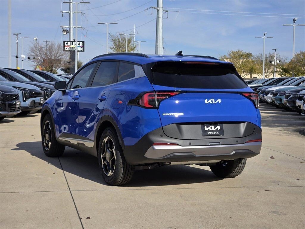New 2026 Kia Sportage EX SUV