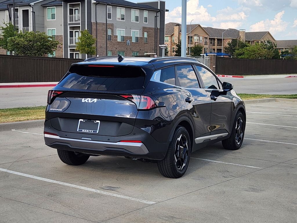 New 2026 Kia Sportage EX SUV