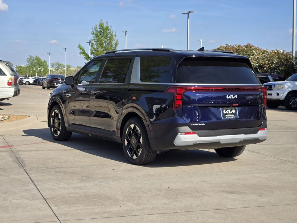 New 2026 Kia Carnival EX Minivan/Van