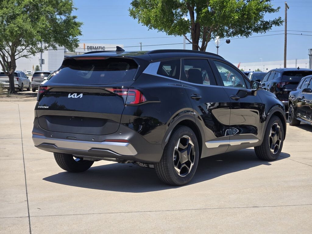 New 2026 Kia Sportage EX SUV