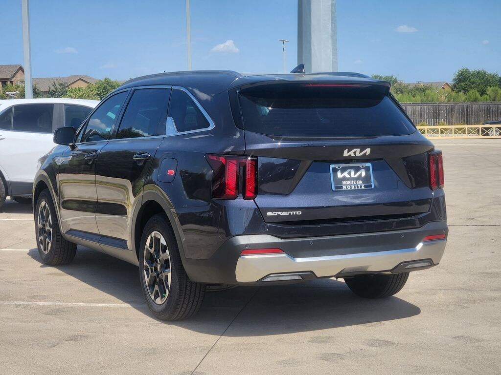 New 2026 Kia Sorento S SUV