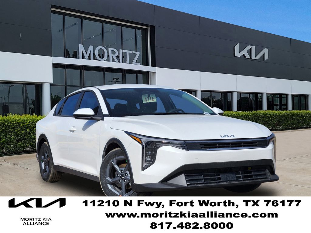 2026 Kia K4 LXS AT's photo