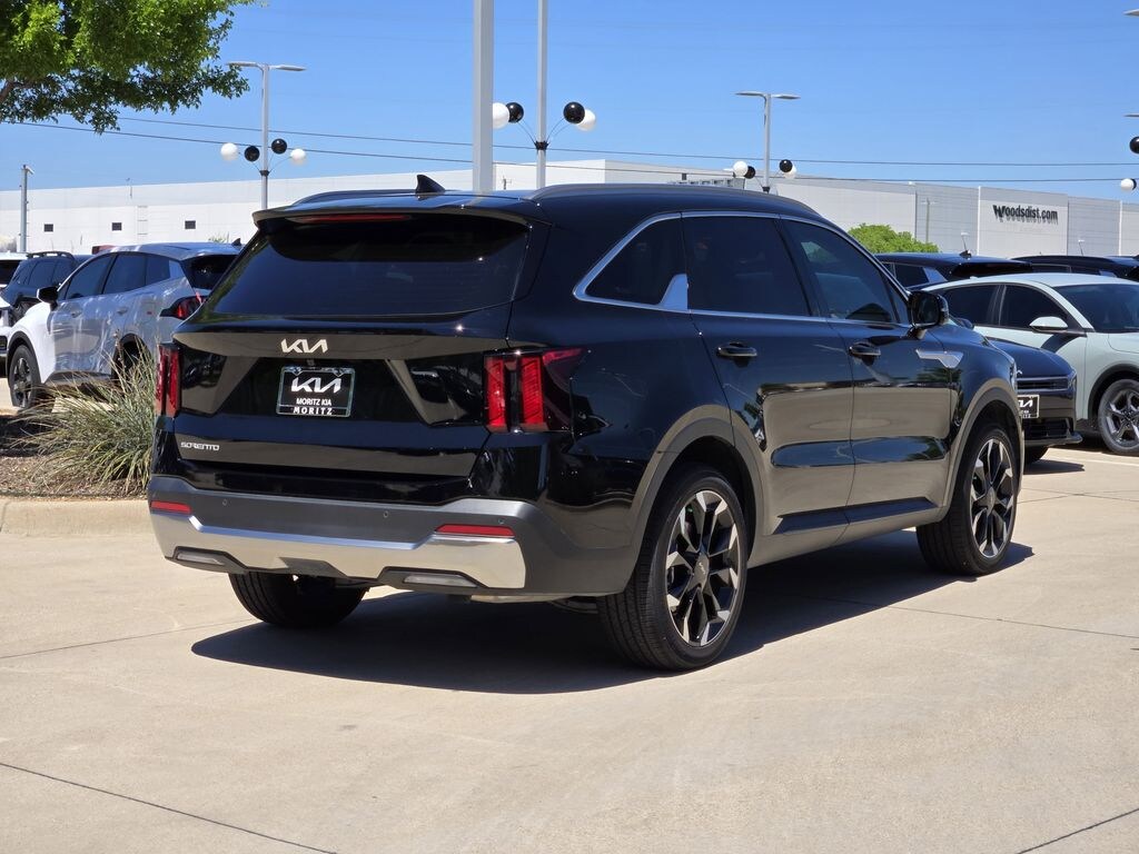 New 2026 Kia Sorento EX SUV