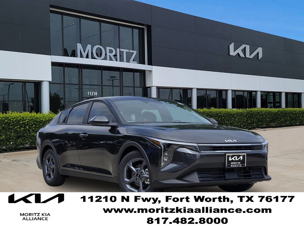2026 Kia K4 LXS AT's photo