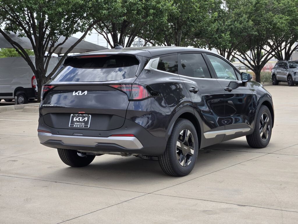 New 2026 Kia Sportage LX SUV
