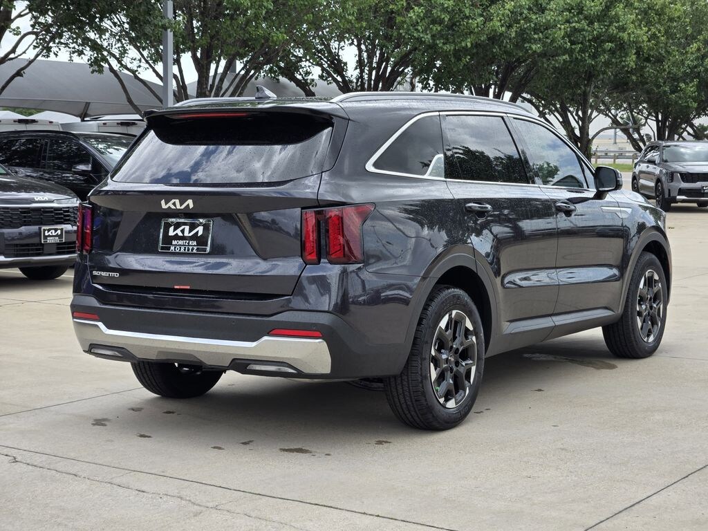 New 2026 Kia Sorento S SUV