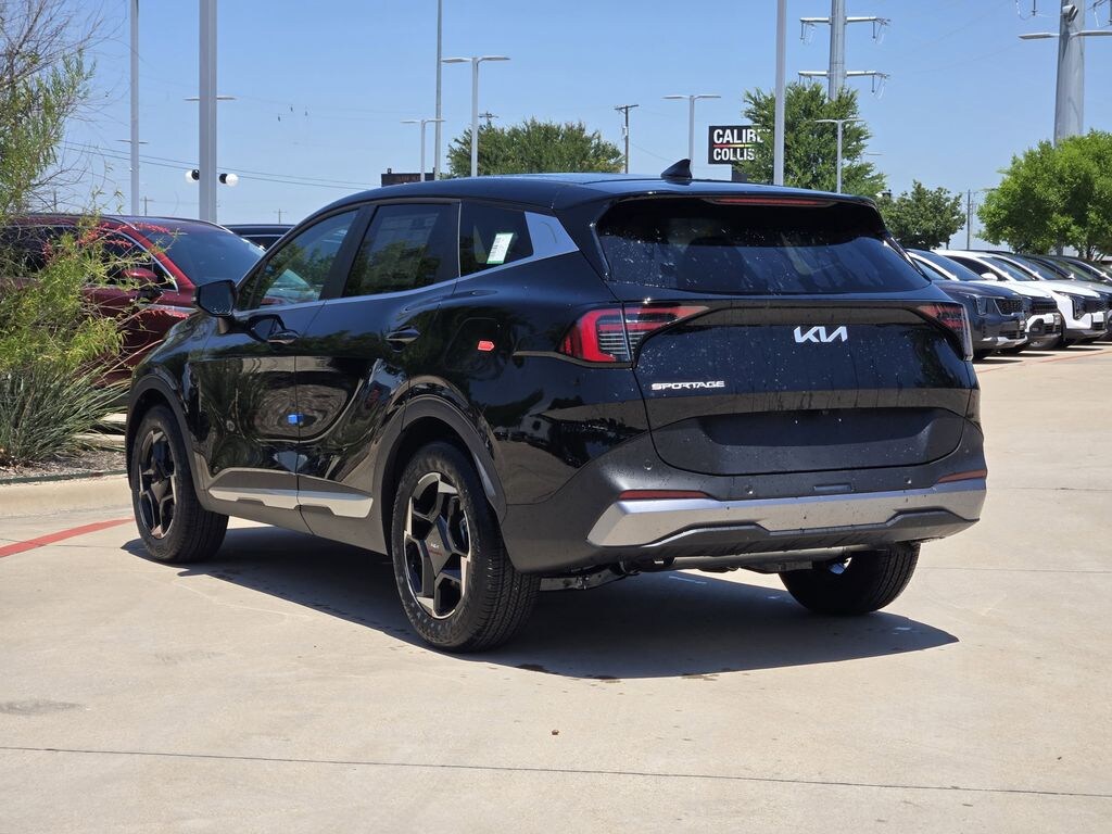 New 2026 Kia Sportage EX SUV