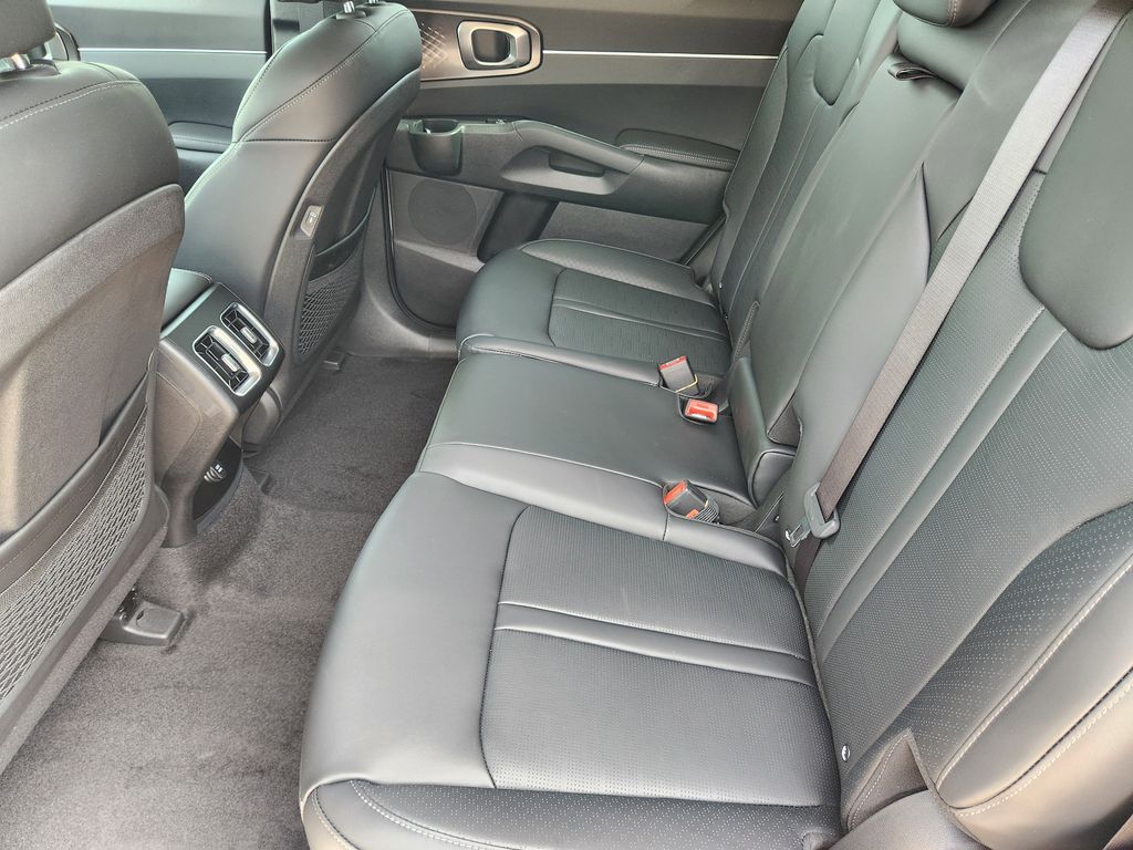 2026 Kia Sorento EX Hybrid - Photo 21