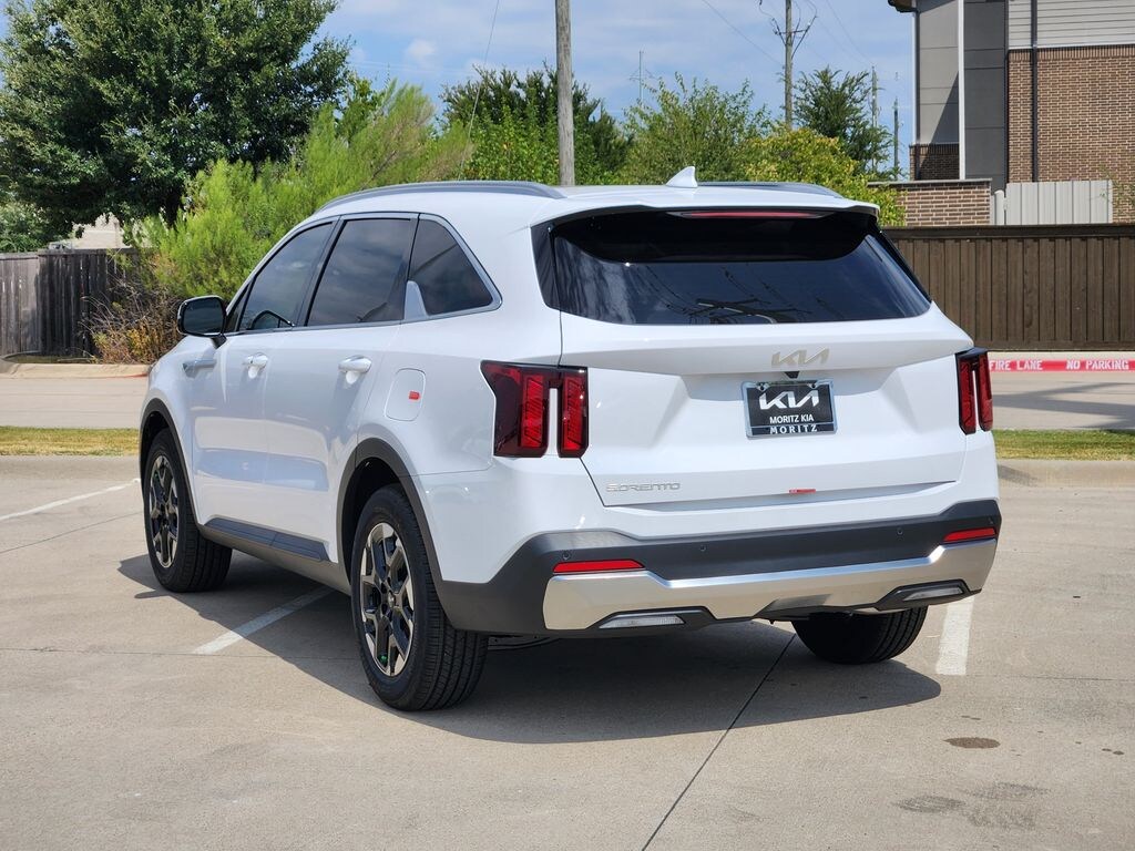 New 2026 Kia Sorento S SUV