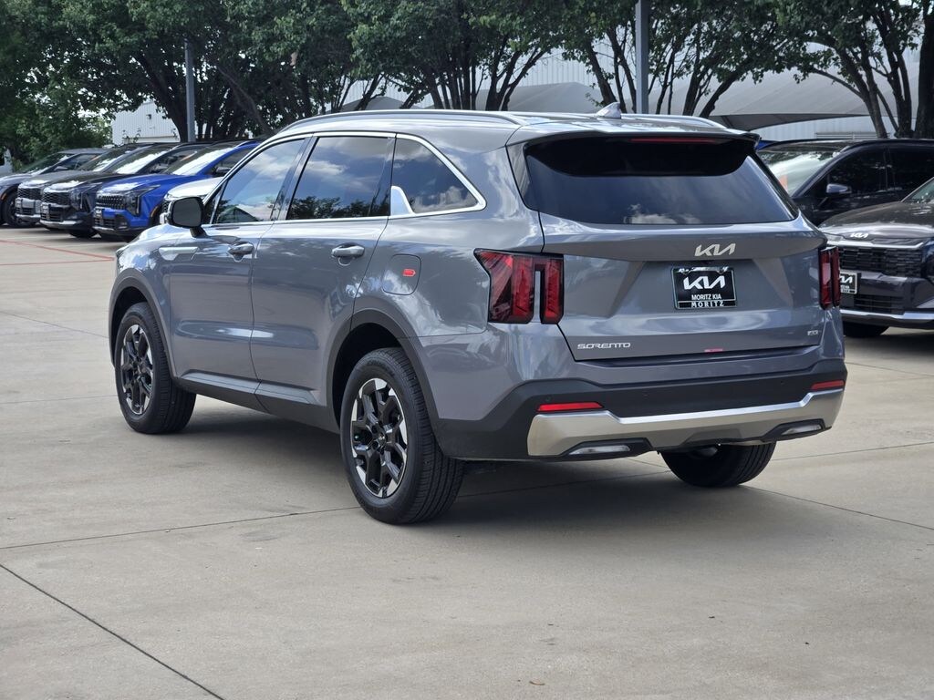 New 2025 Kia Sorento S SUV