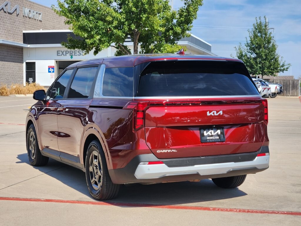 New 2026 Kia Carnival LXS Minivan/Van