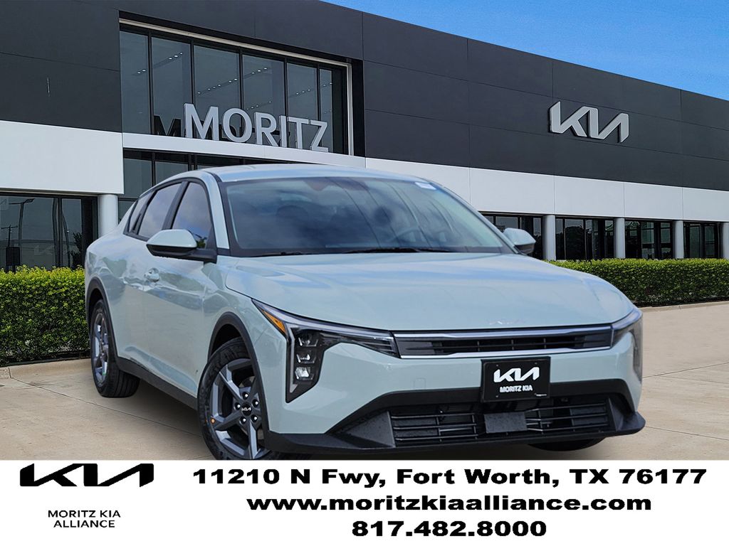 2026 Kia K4 LXS AT's photo