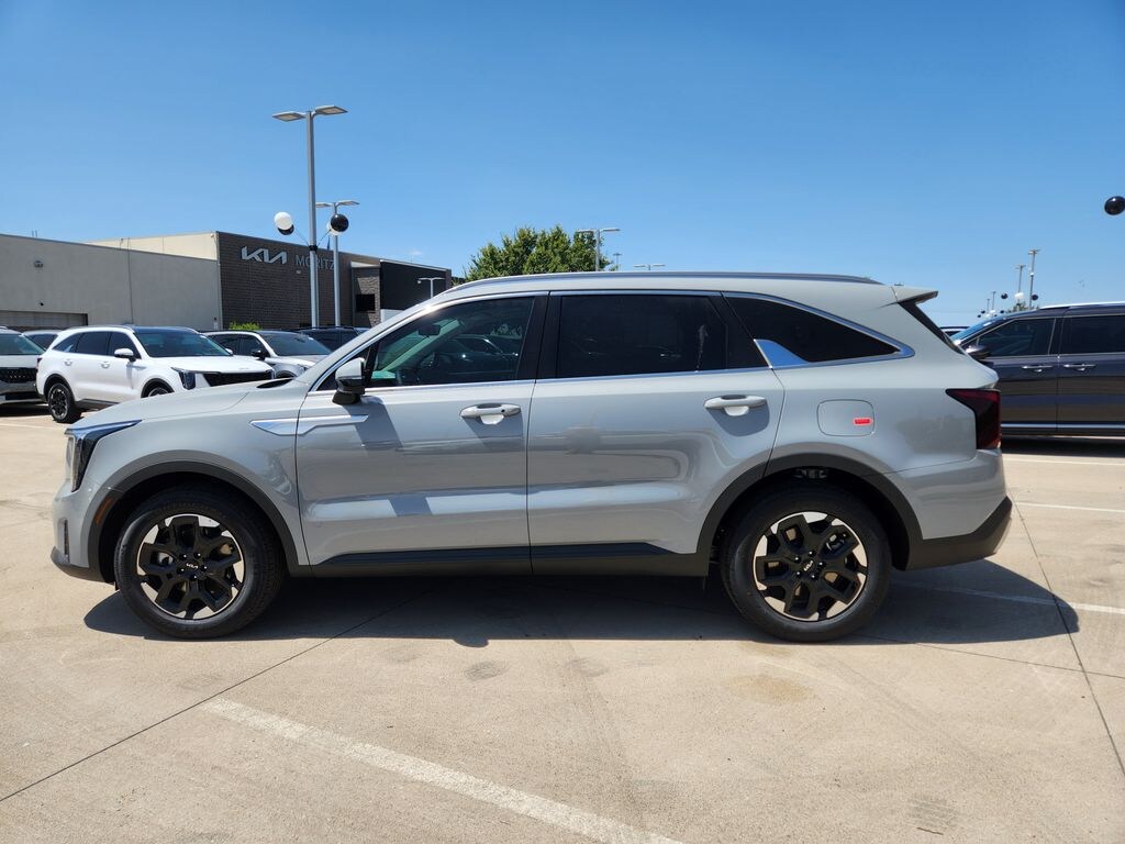 New 2026 Kia Sorento S SUV