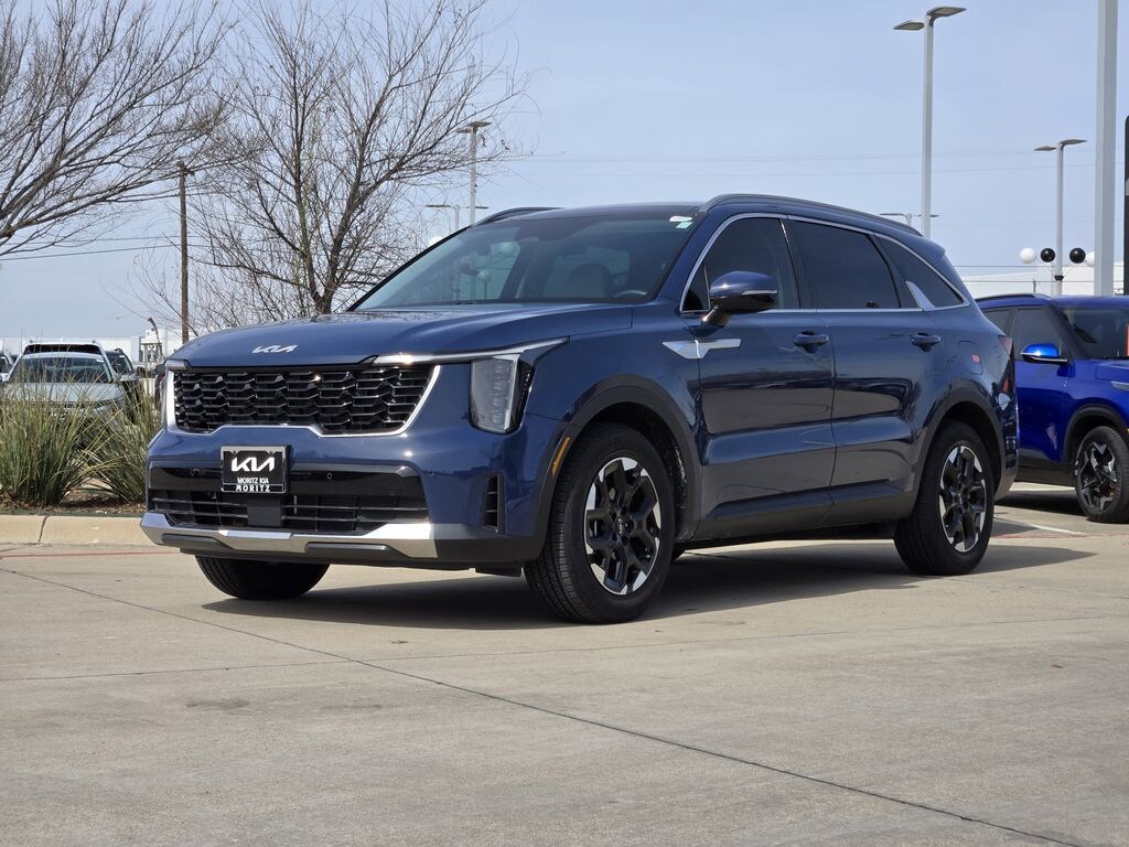 New 2025 Kia Sorento S SUV