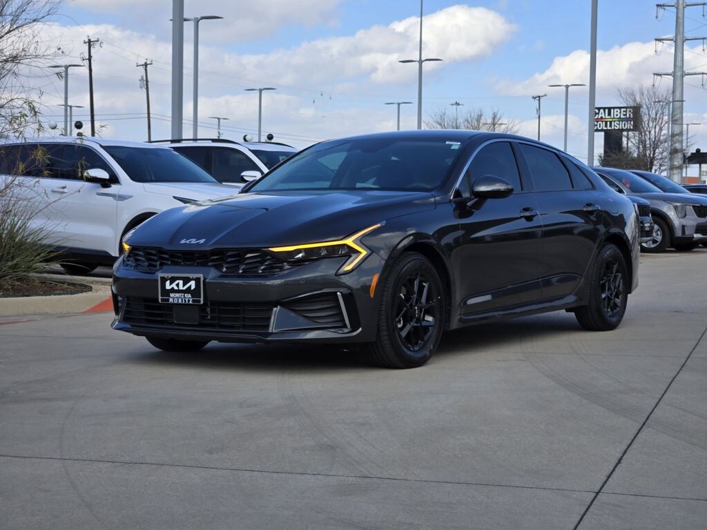 New 2025 Kia K5 LXS Sedan