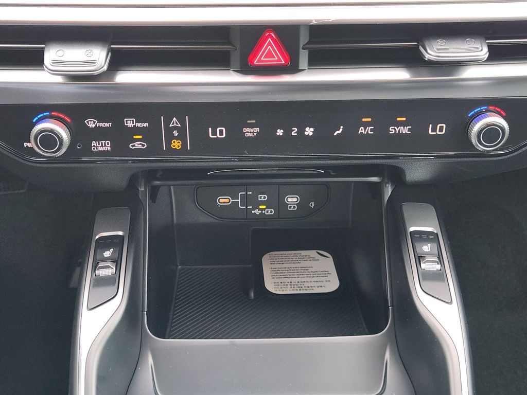 2026 Kia Sorento EX Hybrid - Photo 16