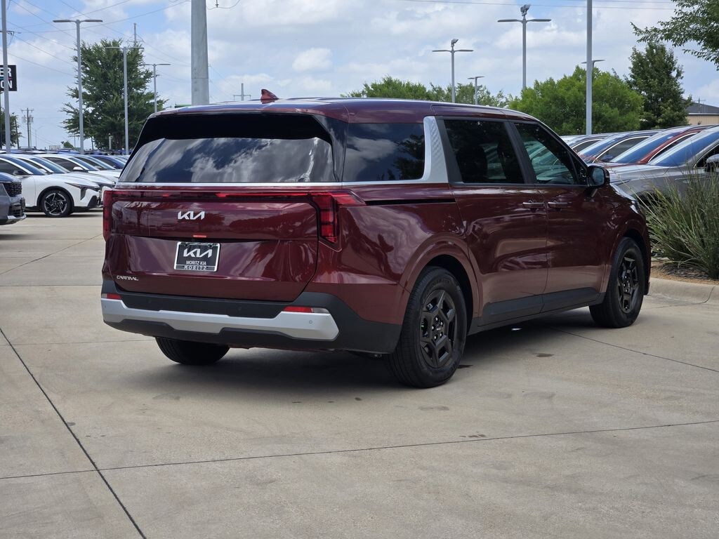 New 2026 Kia Carnival LXS Minivan/Van
