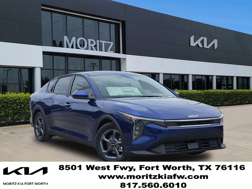 2026 Kia K4 LXS AT's photo