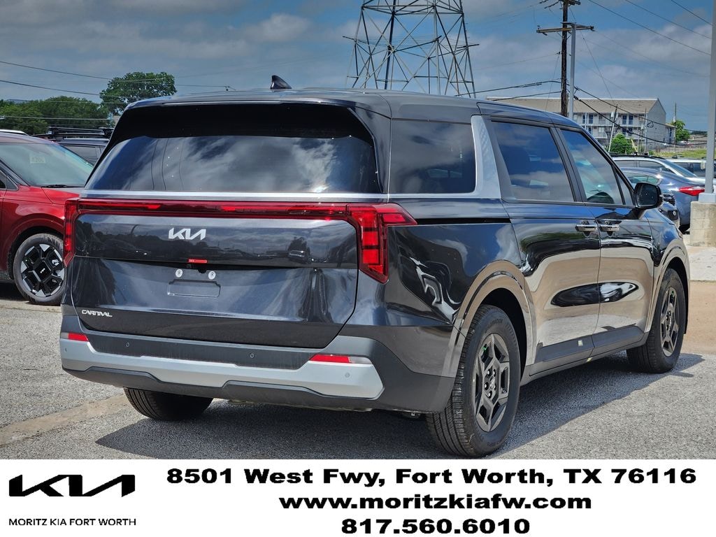 New 2026 Kia Carnival LXS Minivan/Van