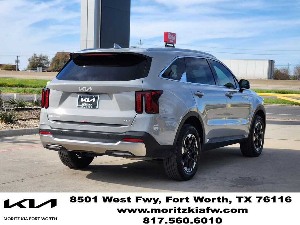 Used 2025 Kia Sorento S SUV