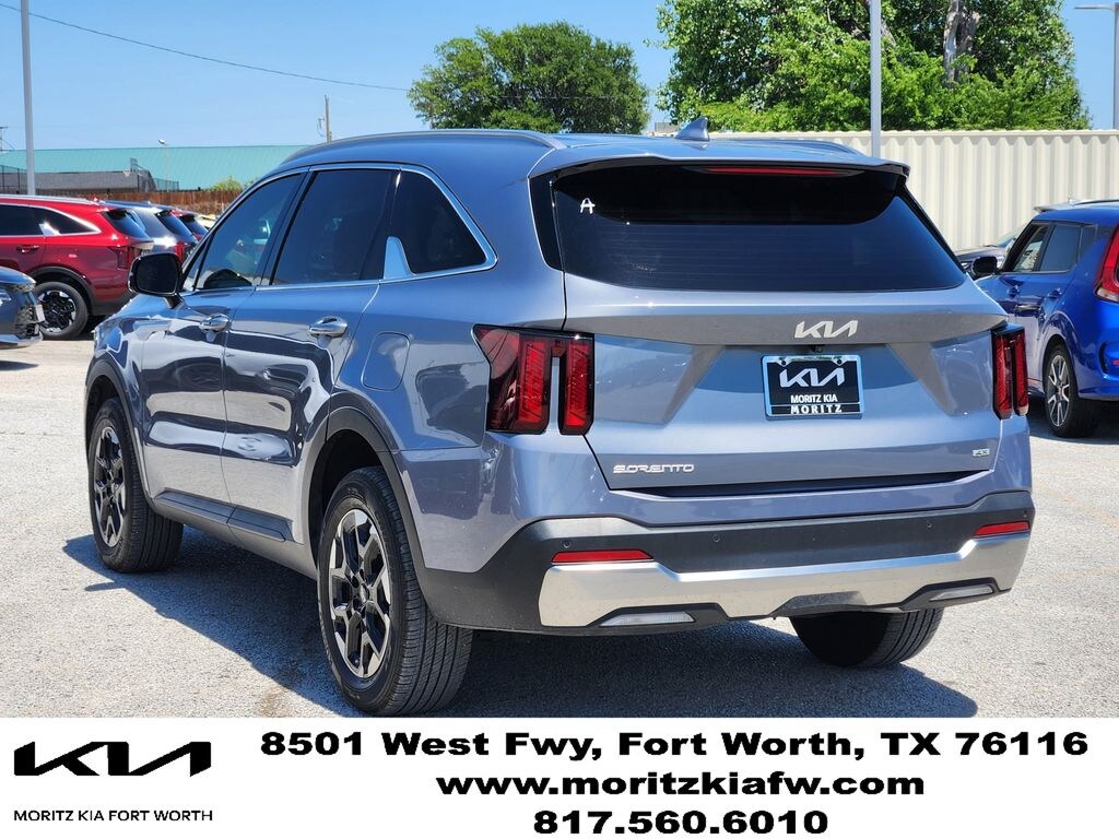 Used 2025 Kia Sorento S SUV