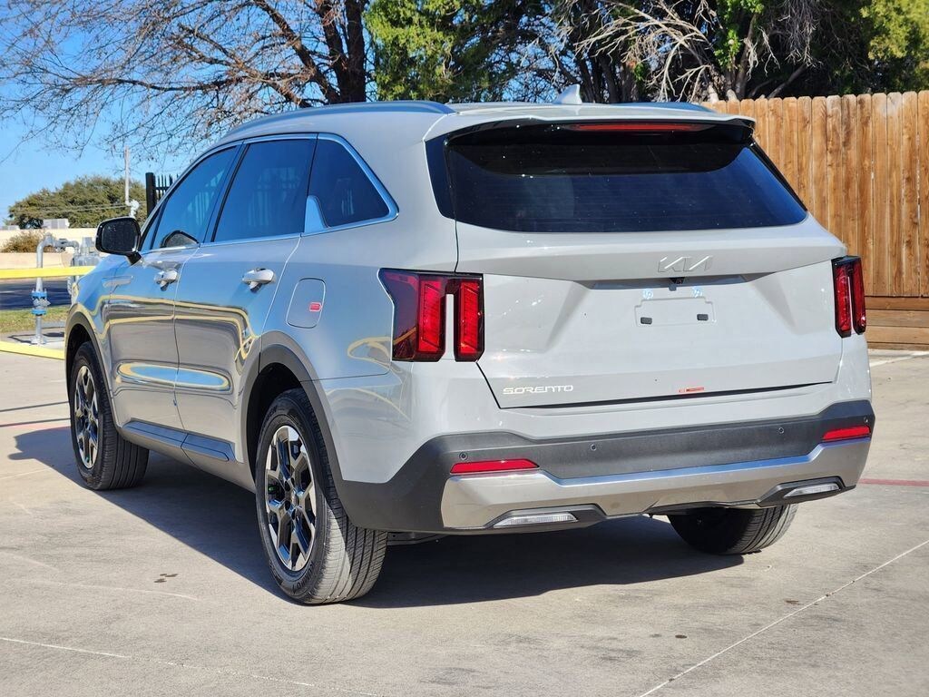 New 2026 Kia Sorento S SUV