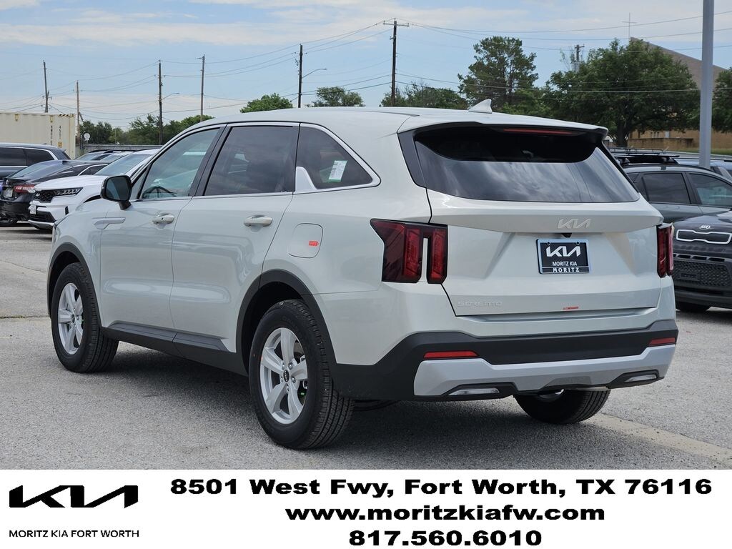 New 2026 Kia Sorento LX SUV