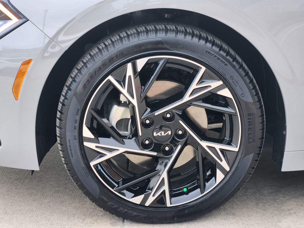 2026 Kia K5 GT-Line - Photo 7