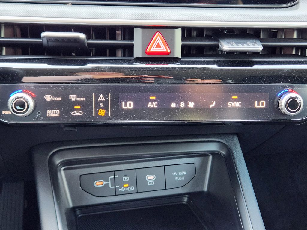 2026 Kia K5 LXS - Photo 14