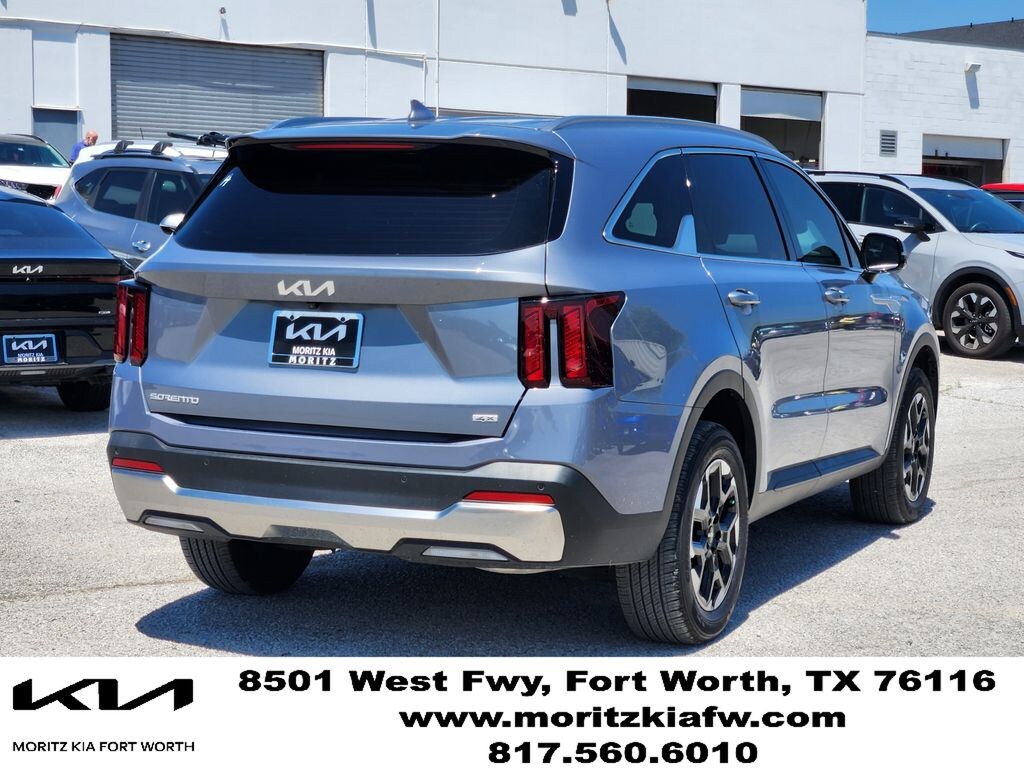 Used 2025 Kia Sorento S SUV