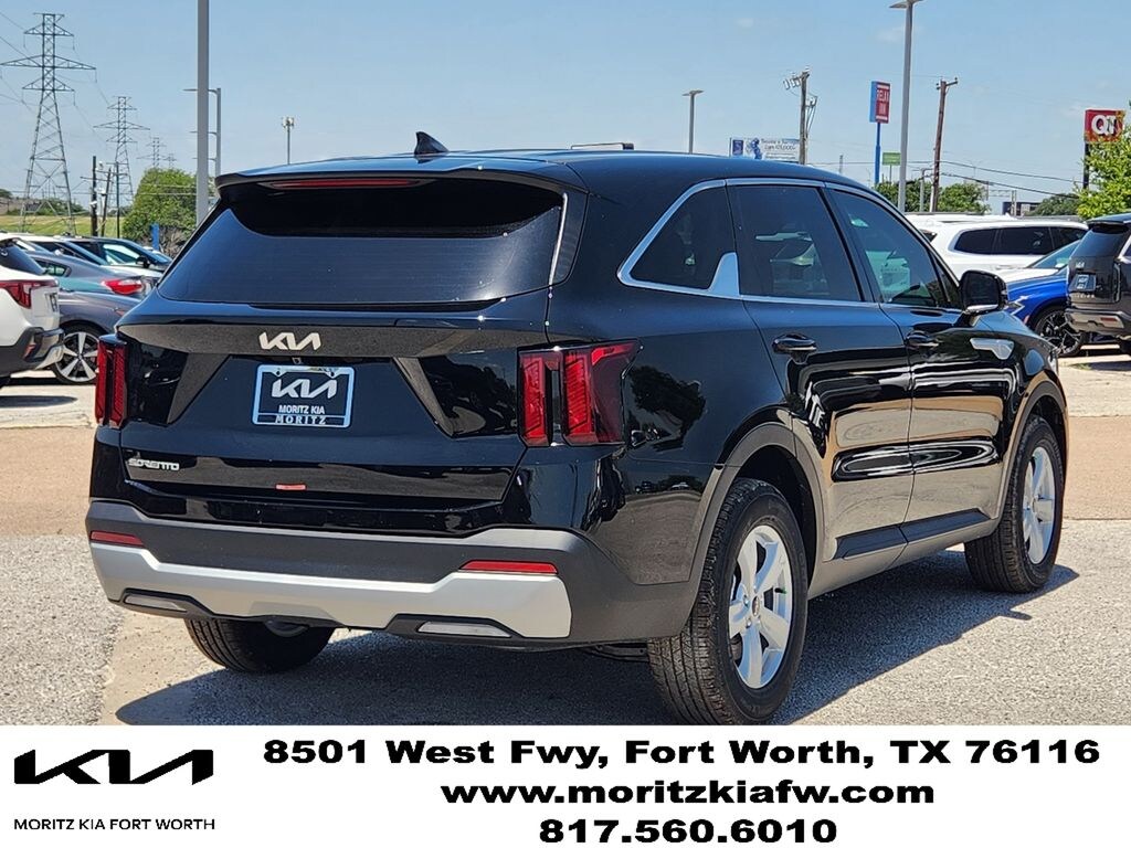 New 2026 Kia Sorento LX SUV