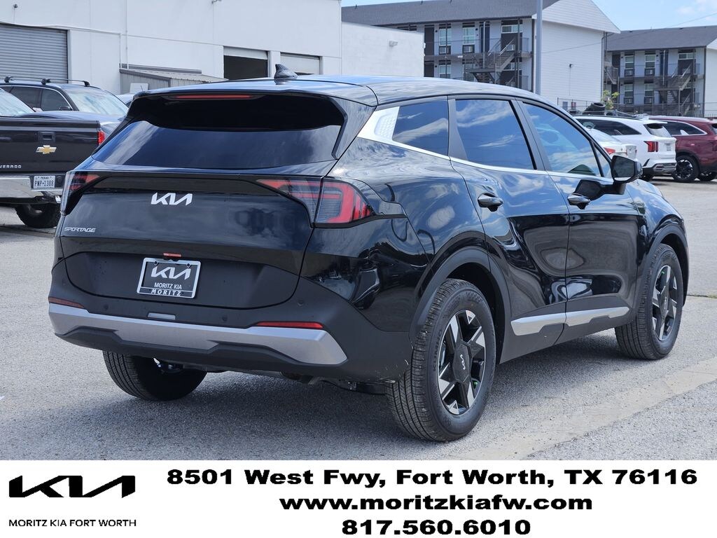 New 2026 Kia Sportage LX SUV