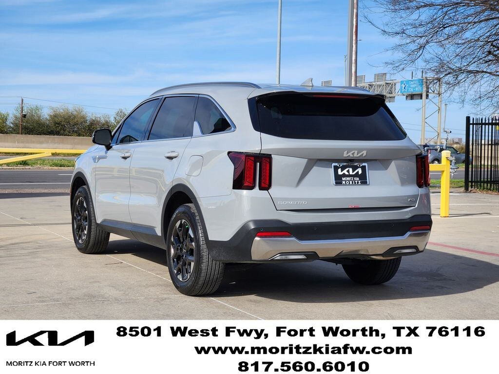 Used 2025 Kia Sorento S SUV