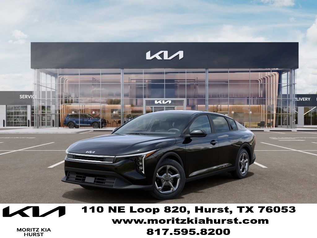 2026 Kia K4 LXS AT's photo