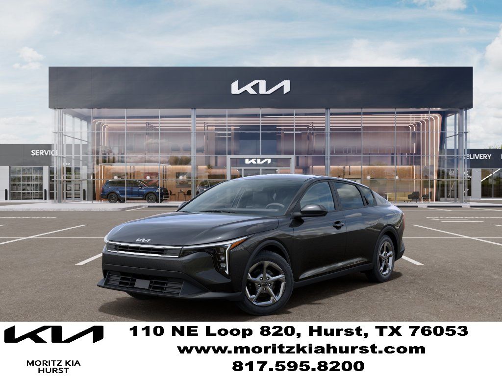 2026 Kia K4 LXS AT's photo