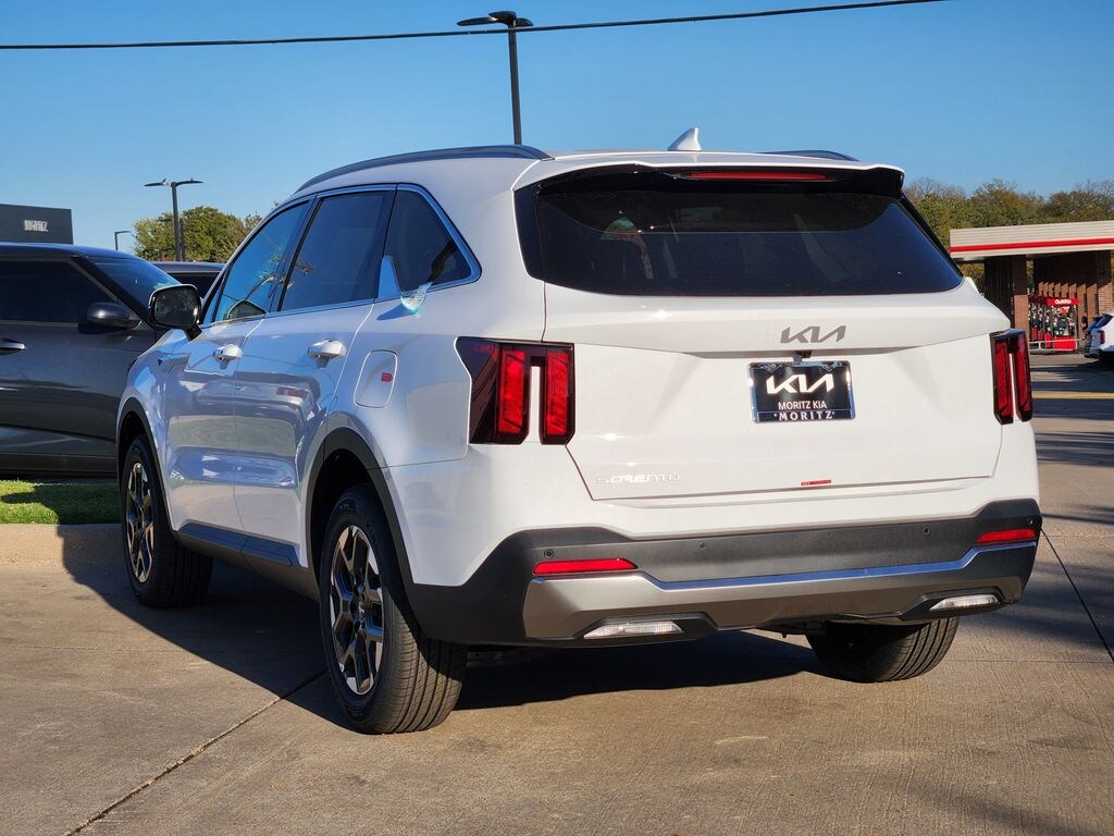 New 2026 Kia Sorento S SUV