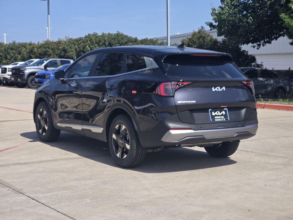 New 2026 Kia Sportage LX SUV
